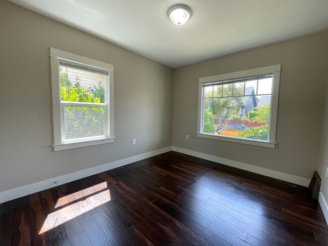 Building Photo - Charming Bungalow in Alberta Arts District...