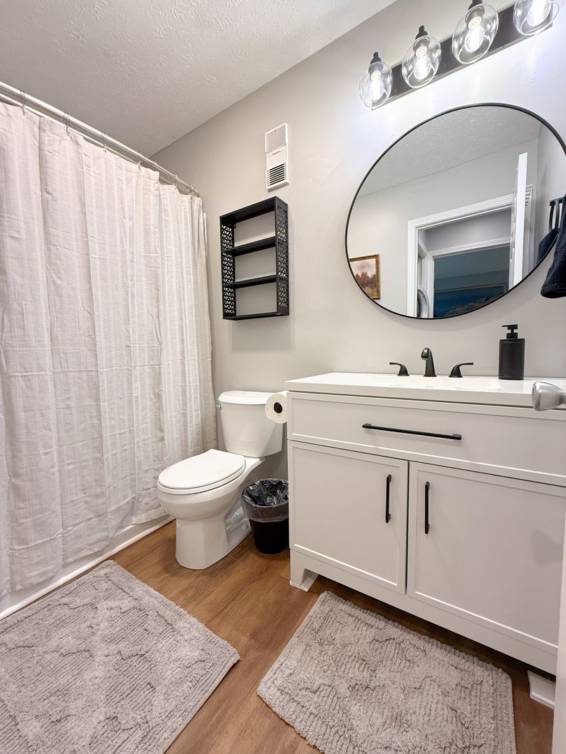 Building Photo - 2738 Brownsboro Rd