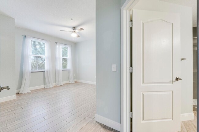 Building Photo - 11041 Legacy Blvd