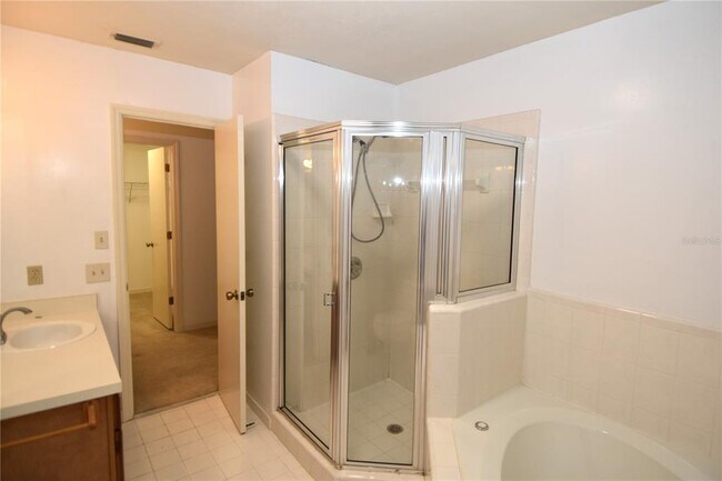 Building Photo - 3750 NW 53rd Rd