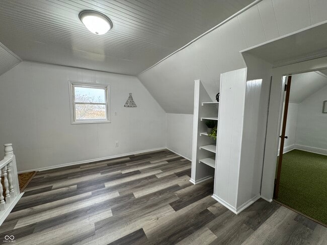 Building Photo - 2010 N 675 E