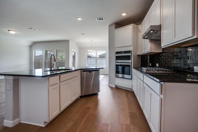 Building Photo - 1628 Cherington Ln
