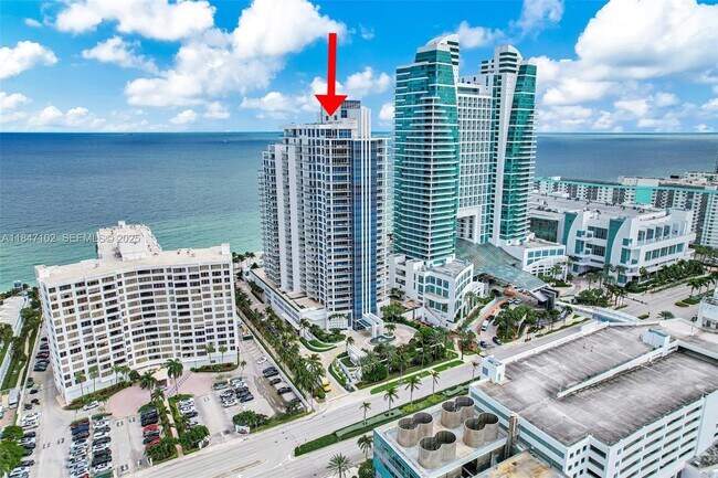 Building Photo - 3535 S Ocean Dr