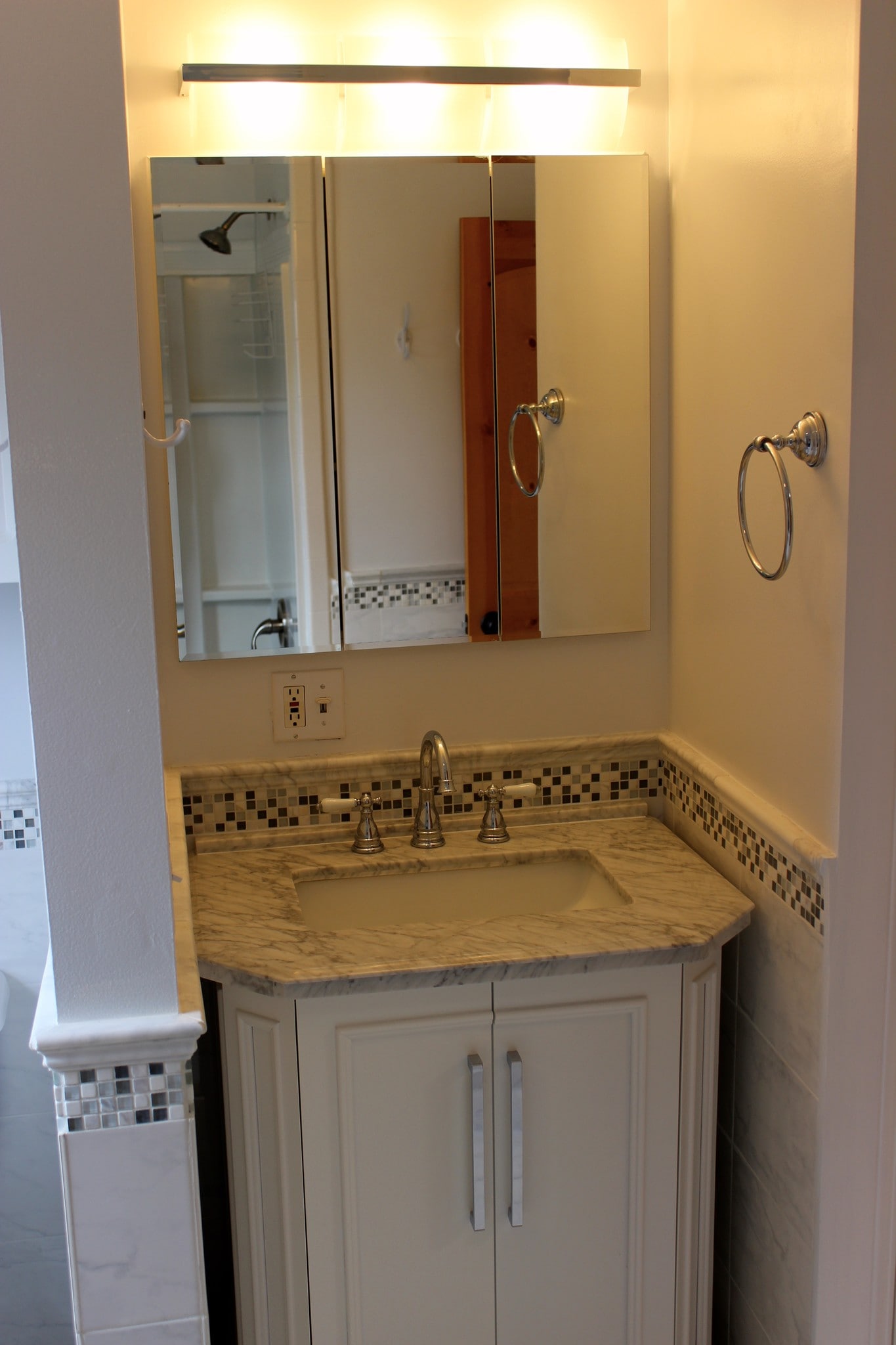 Building Photo - 419 Jefferson St