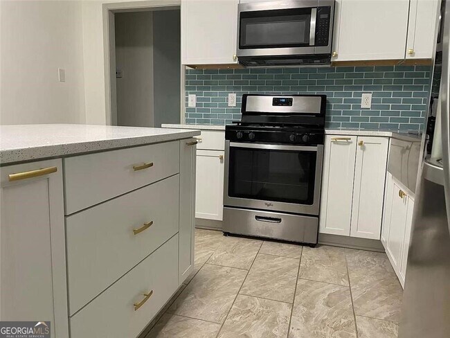 Building Photo - 1131 Rappahannock Dr