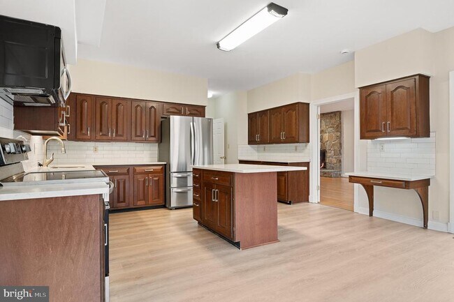 Building Photo - 13620 Canal Vista Ct