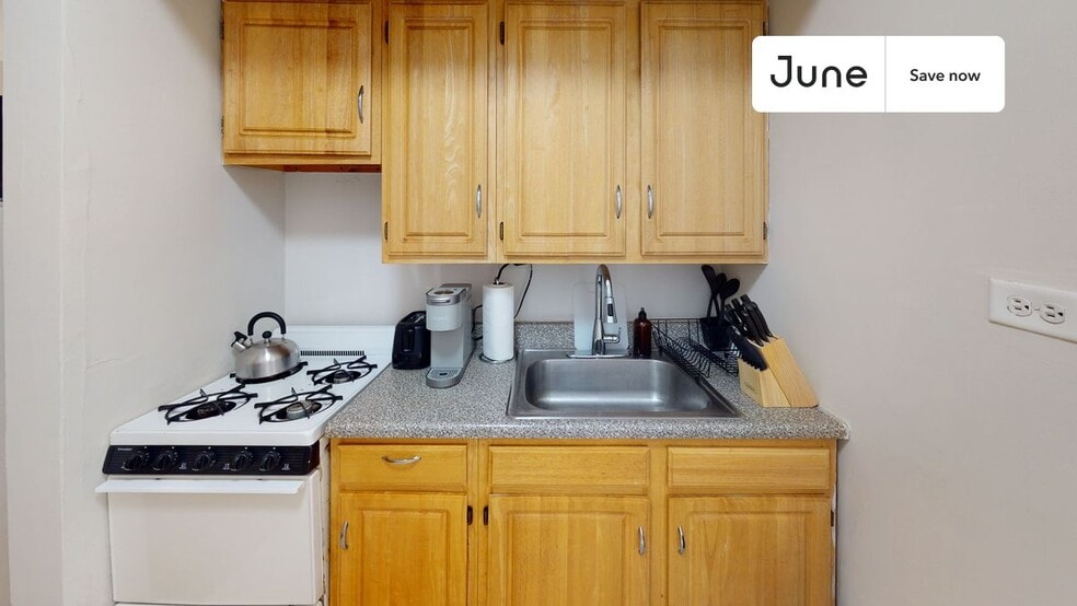 Building Photo - 20 Avenue A Ave