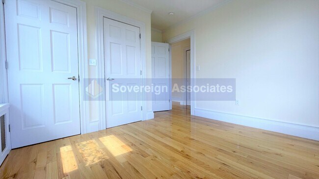 Building Photo - 289 Convent Ave