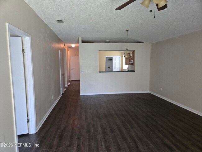 Building Photo - 8314 CENTURY S Dr