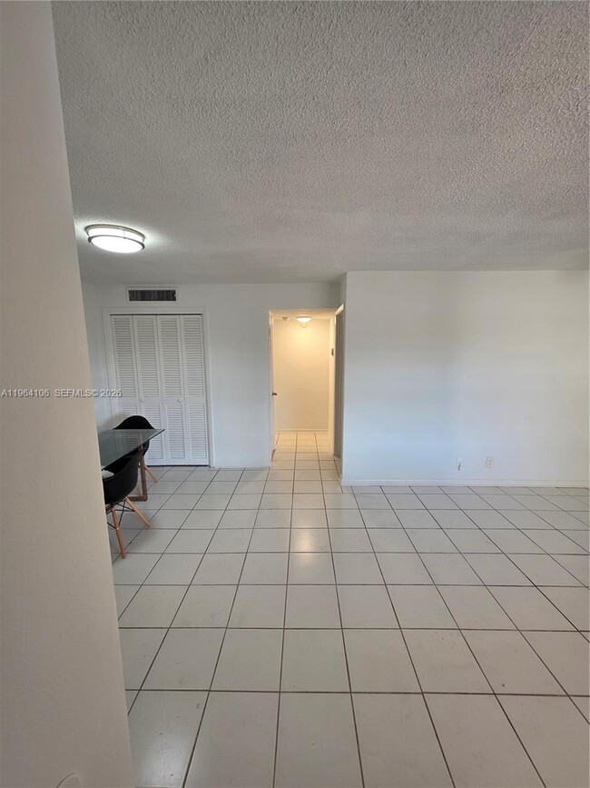 Building Photo - 4731 NW 10th Ct