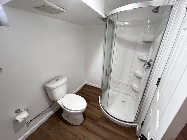 lower level bath with space to put extra items - 7215 18th Ave S