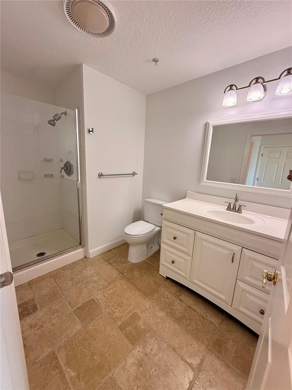 Building Photo - 750 N Tamiami Trl