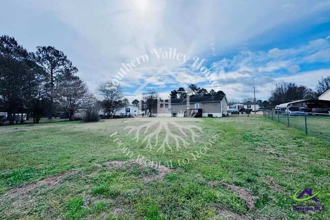 Building Photo - 349 Brighton Dr