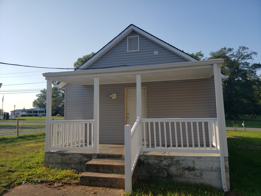 Building Photo - 2448 W Fair Ave