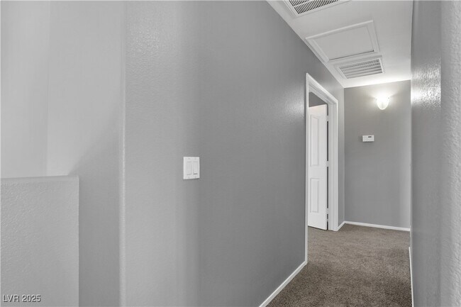 Building Photo - 251 Ventana Village Ln