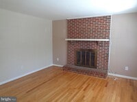 Building Photo - 1620 Trebor Ct