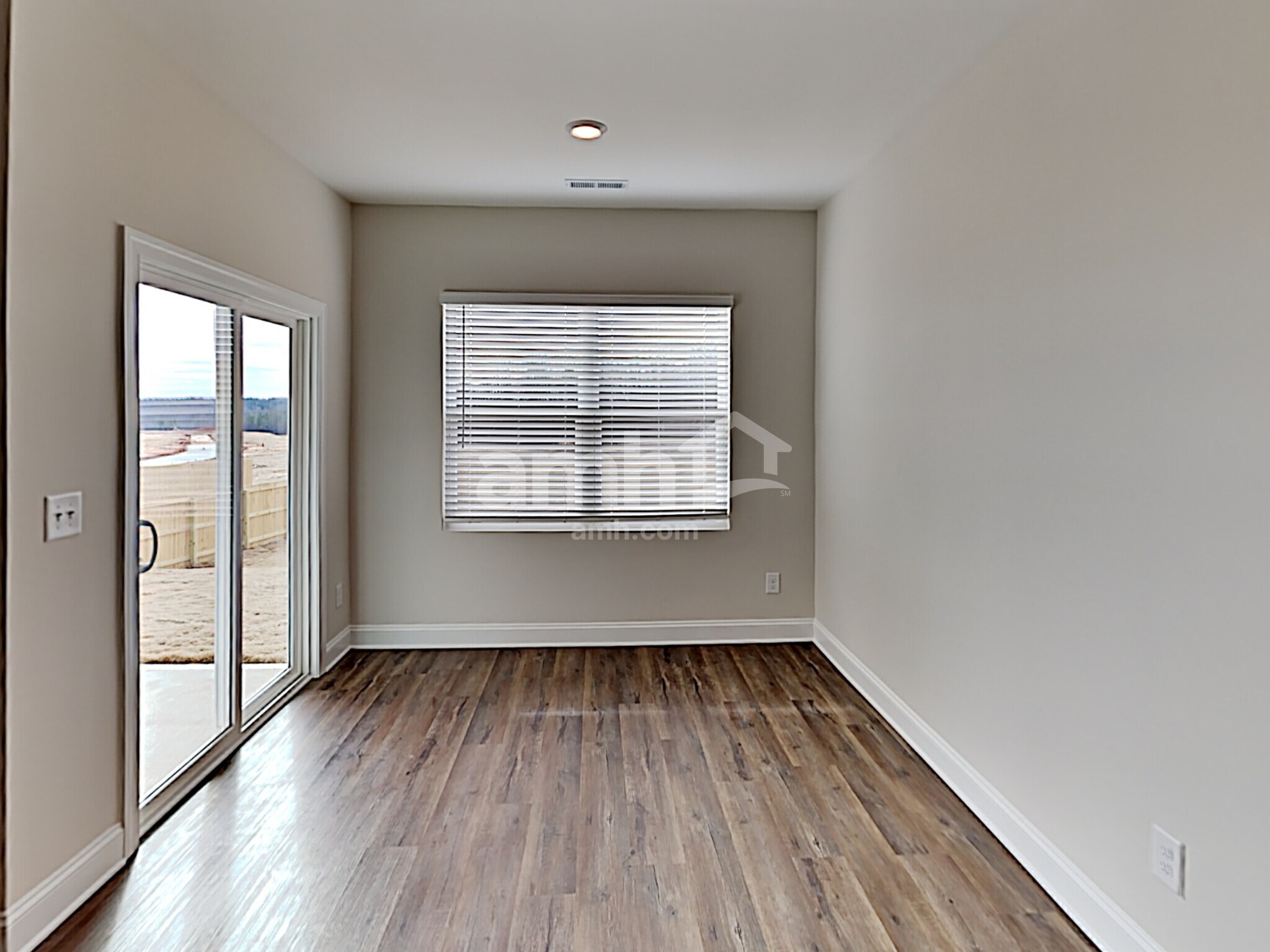 Building Photo - 160 Legacy Dr