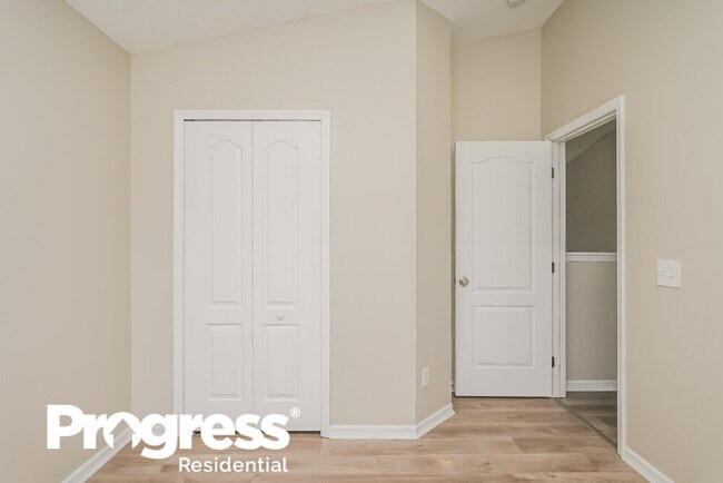 Building Photo - 12723 Adventure Dr