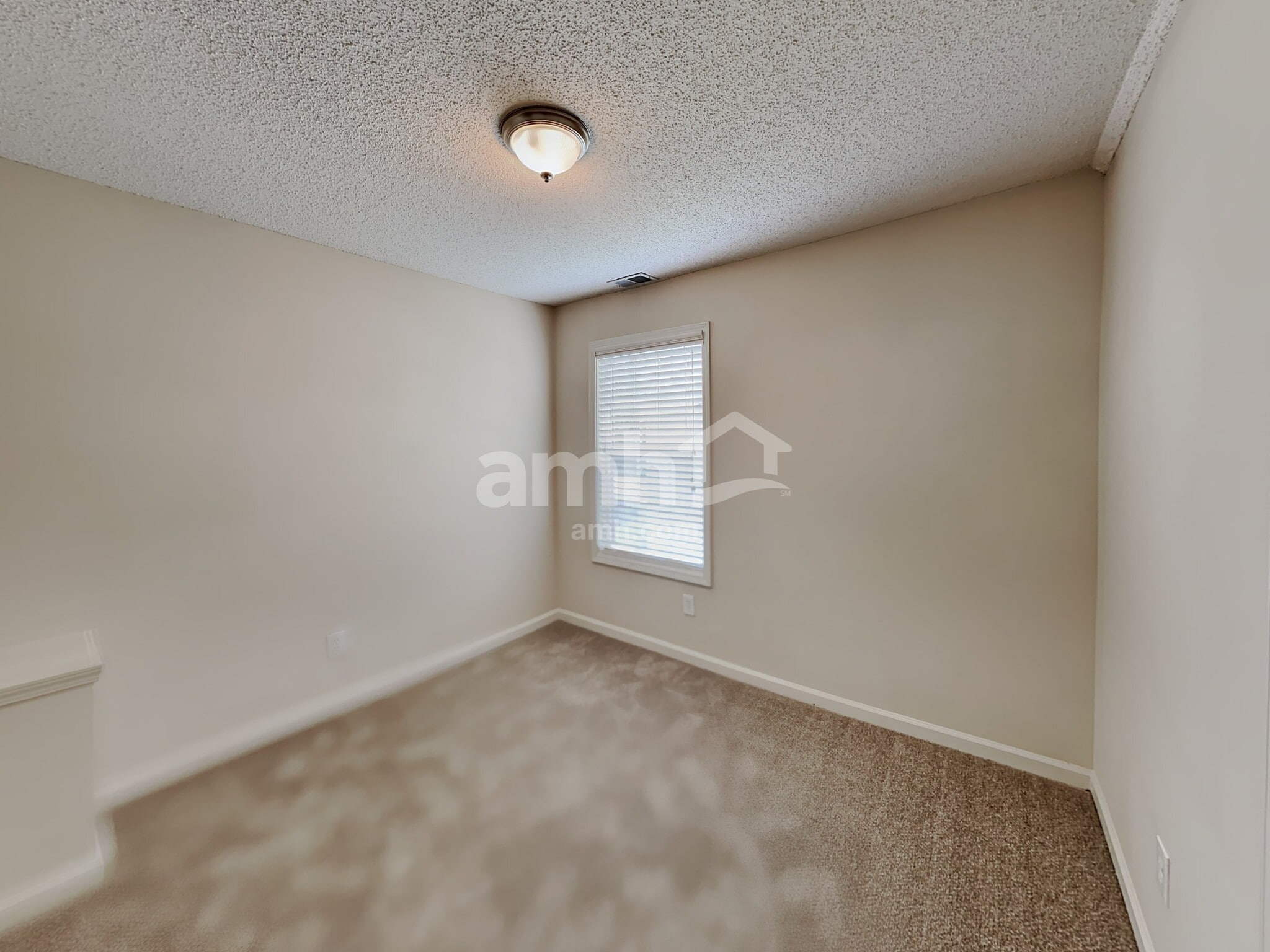 Building Photo - 1759 Maxey Ln