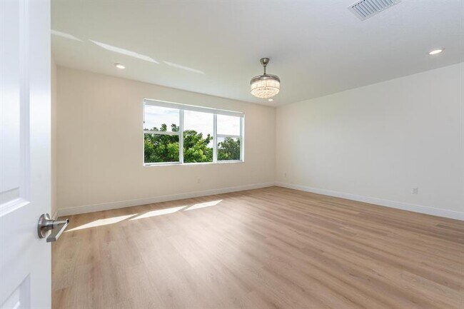 Building Photo - 4194 Marina Way