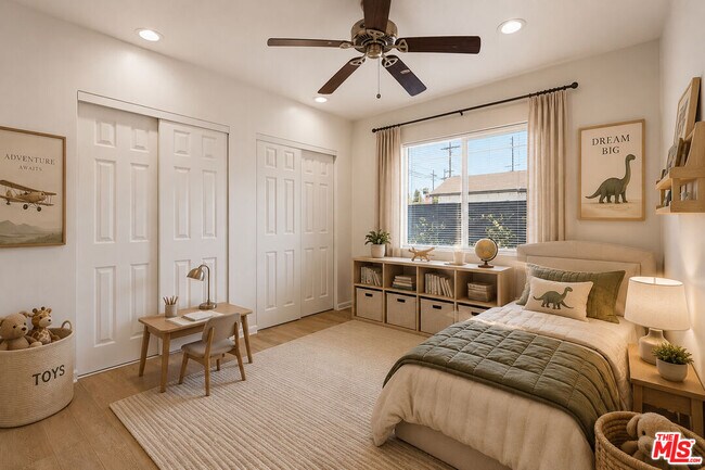Building Photo - 6033 Fallbrook Ave