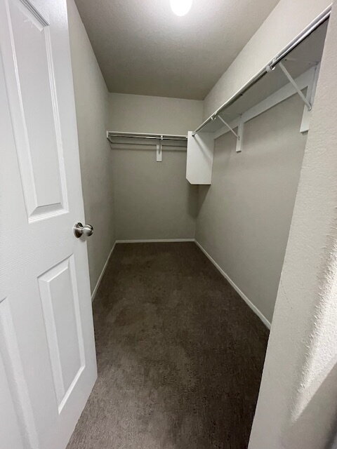 Building Photo - 6801 SW Pilgrim Rd