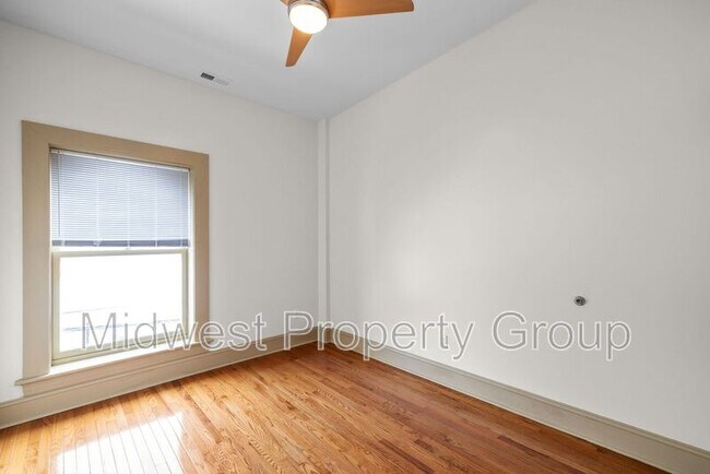 Building Photo - 4244 Chouteau Ave