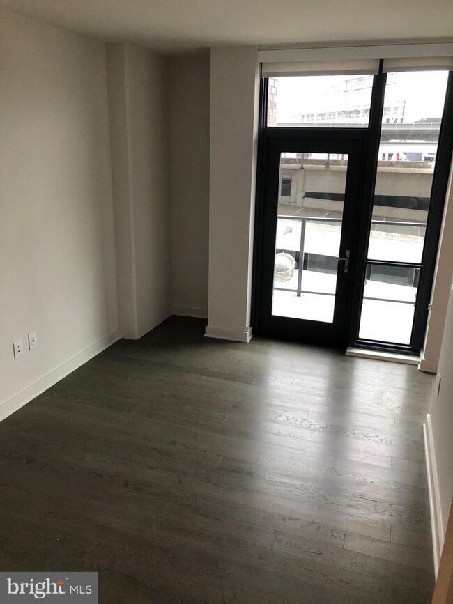 Building Photo - 70 N St SE