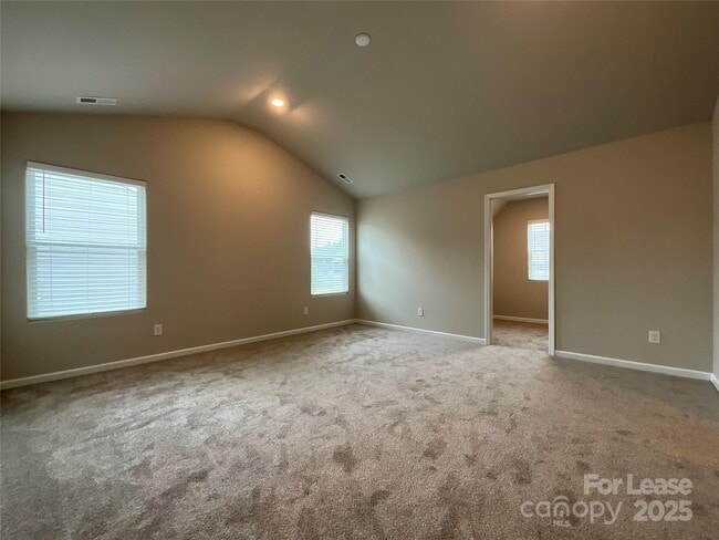 Building Photo - 6015 Ahoskie Dr