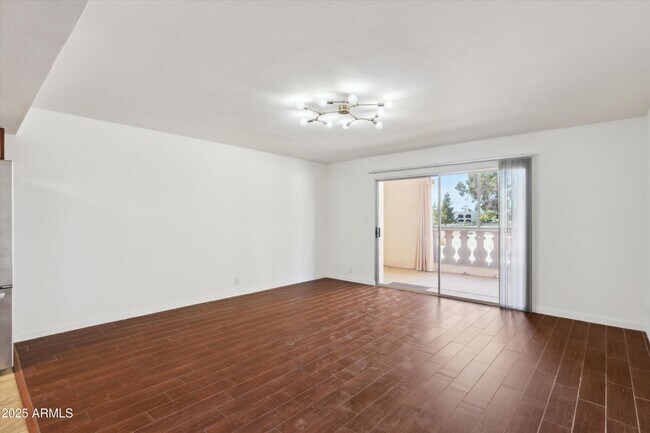 Building Photo - 7940 E Camelback Rd