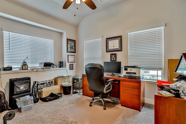 Building Photo - 2425 Turning Leaf Ln