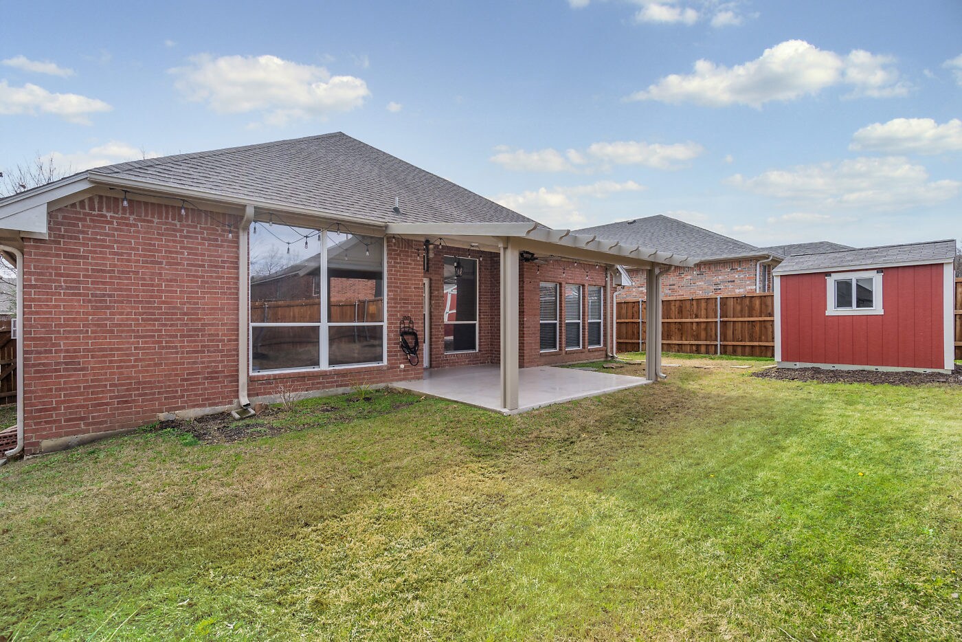 Building Photo - 3521 Amador Dr