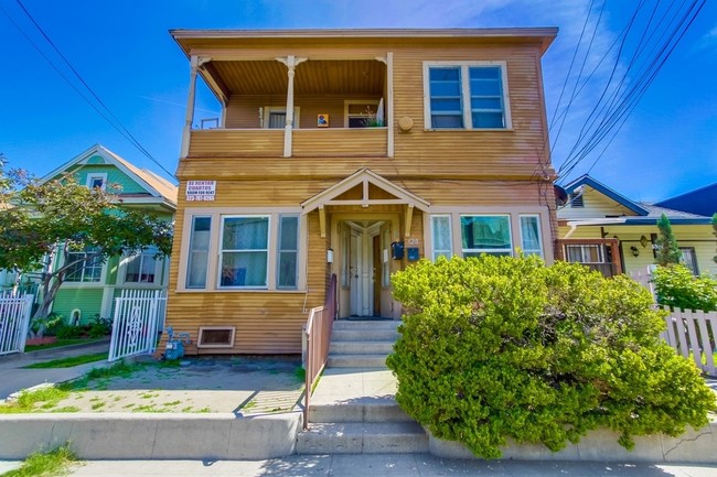 Primary Photo - 528 S Avenue 19