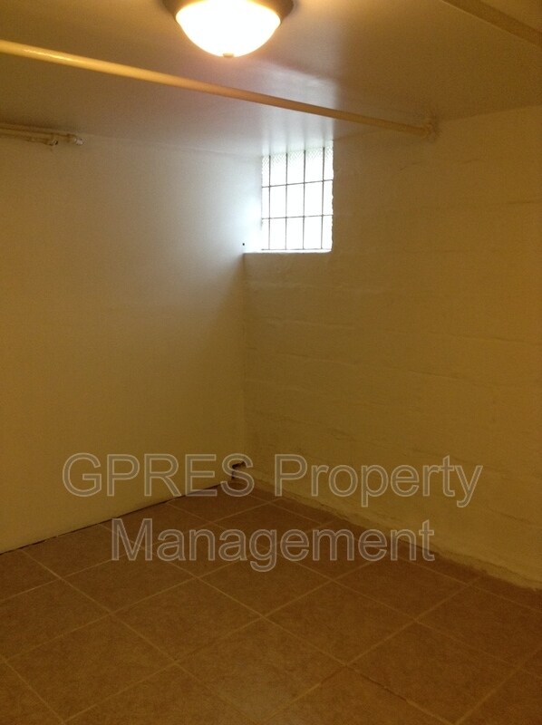 Building Photo - 1316 Wightman St