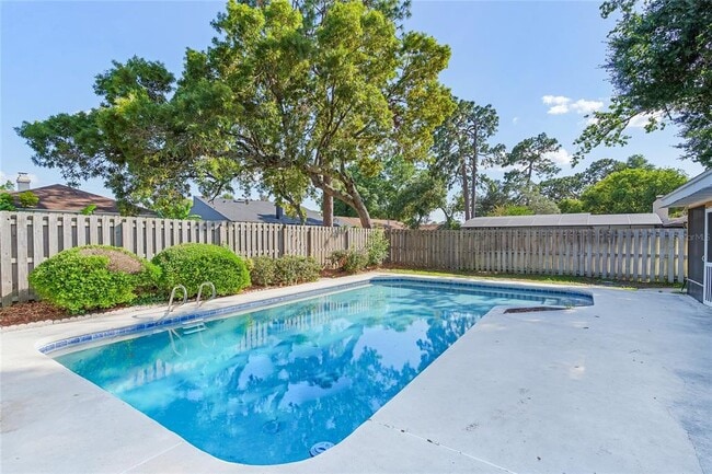Building Photo - 307 Coble Dr