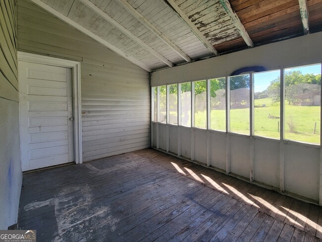Building Photo - 355 Bill Rutledge Rd