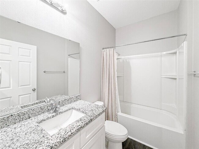 Building Photo - 3358 Cup Dr