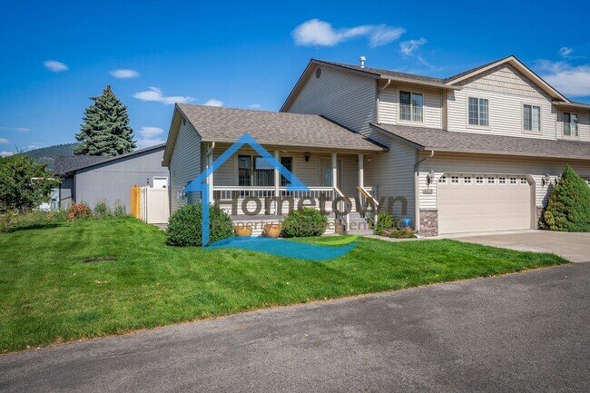 Building Photo - 3 Bedroom, 2 Bathroom Home, with Attached 2 Car Garage Available in Coeur d'Alene!