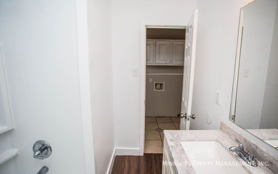 Building Photo - 4419 44th St