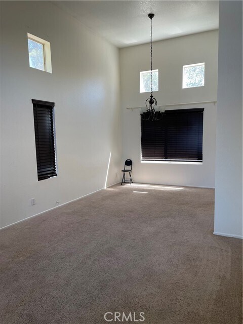 Building Photo - 1522 Ave H4