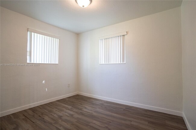 Building Photo - 9841 Dominican Dr