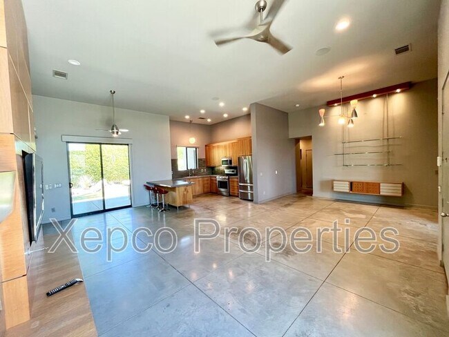 Building Photo - 67690 El Sombrero Ln