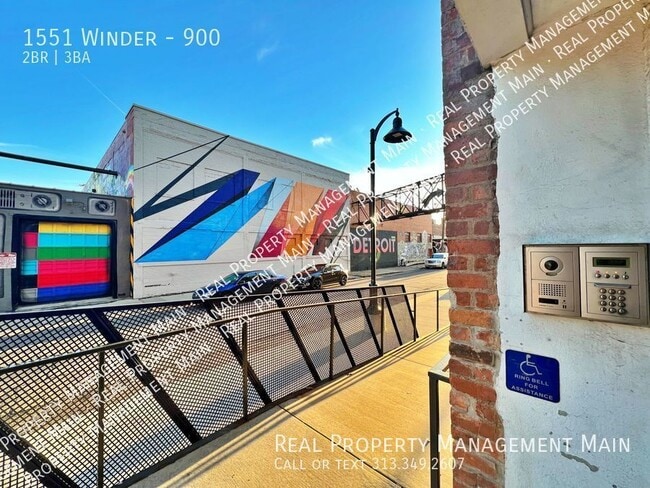 Building Photo - E&B Brewery’s Eastern Market 3-Story Priva...
