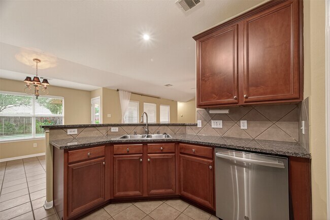 Building Photo - 6922 Summer Bridge Ln