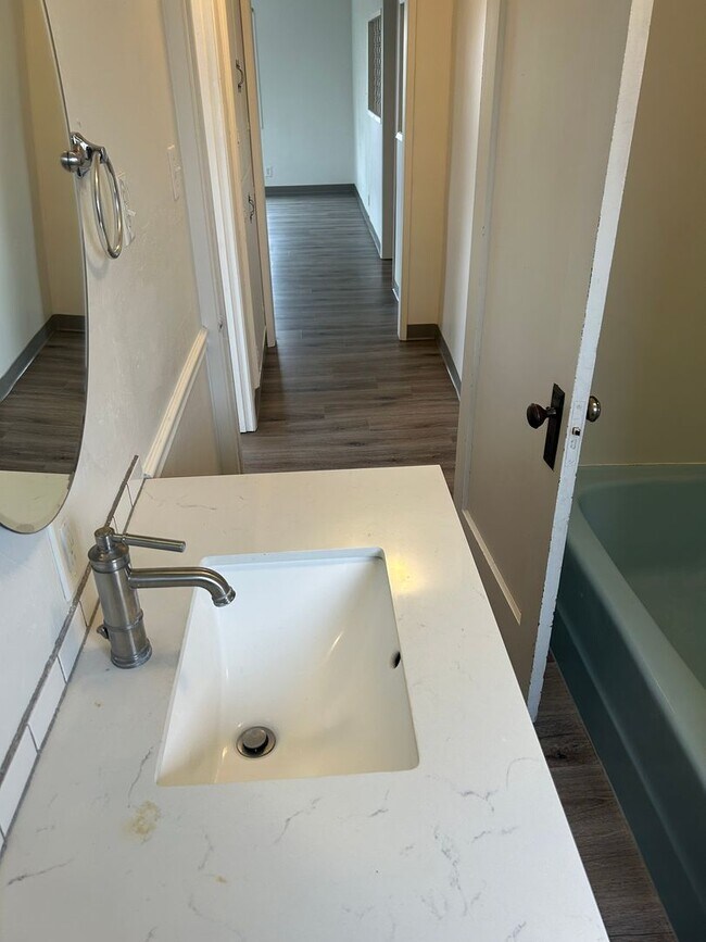 Building Photo - 29133 Milliron Rd