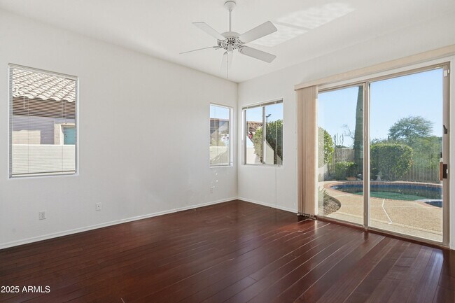 Building Photo - 15707 E Cactus Dr