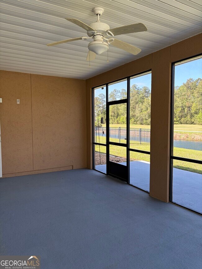 Building Photo - 123 Miller Ct