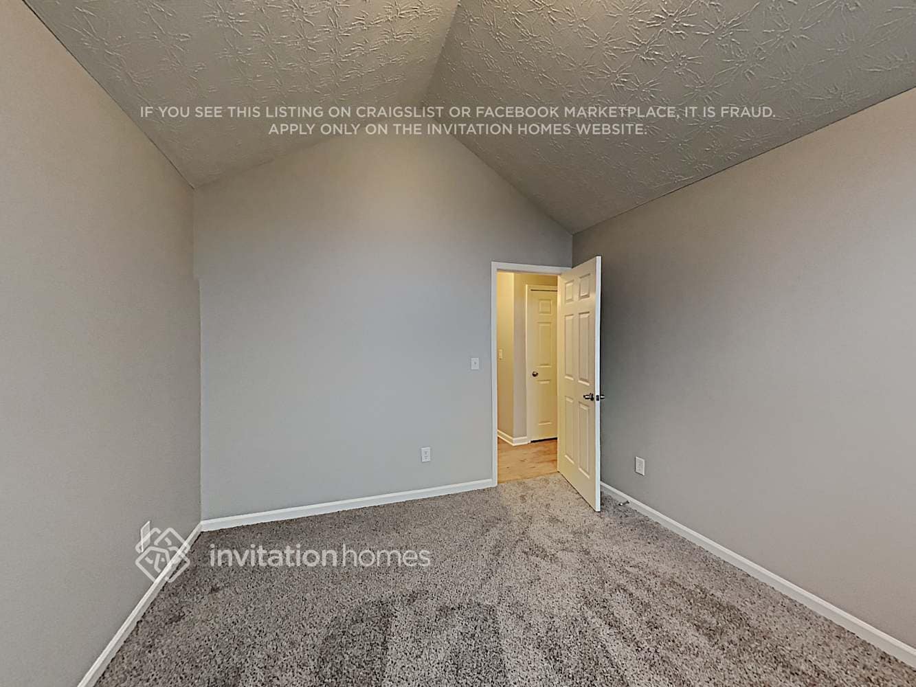 Building Photo - 40 Champions Ln