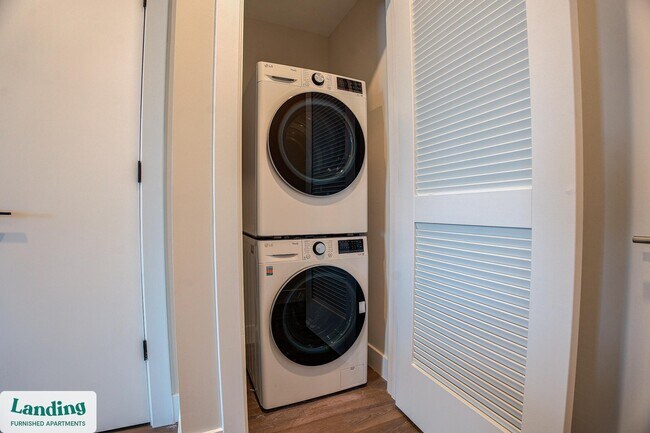 Building Photo - 1999 E Boston St