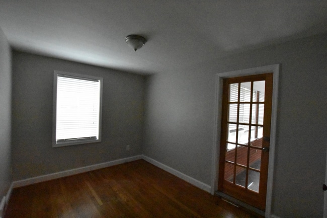 Building Photo - Fantastic 3BR Cape Cod near Downtown Silve...